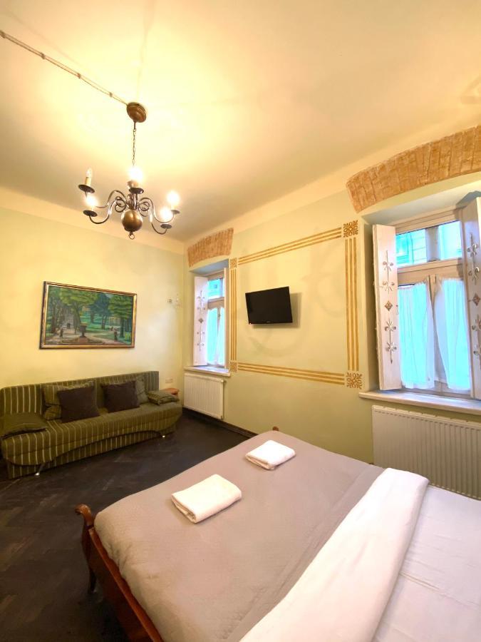 Квартира В Центрі На Вулиці Валова 21 Lviv Eksteriør billede